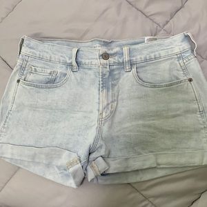 Old navy size 6 jean shorts